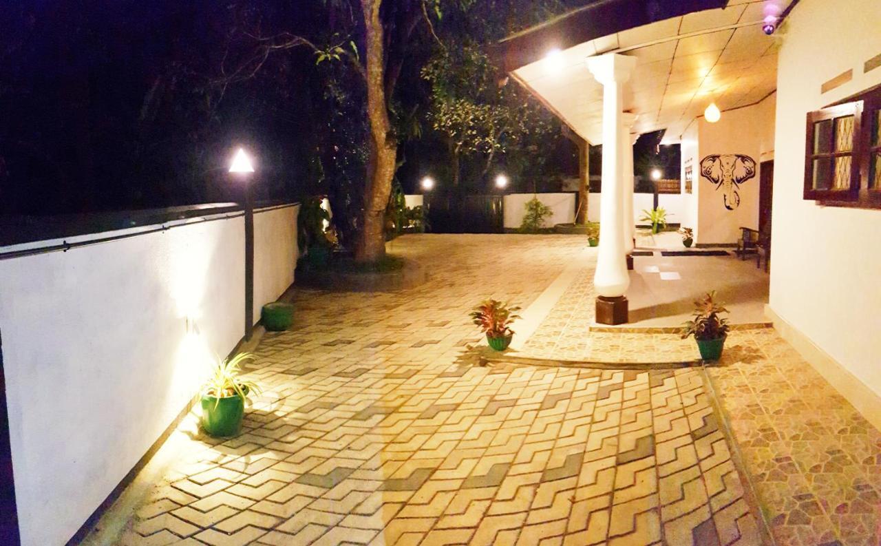 The Village Home Dikwella Extérieur photo